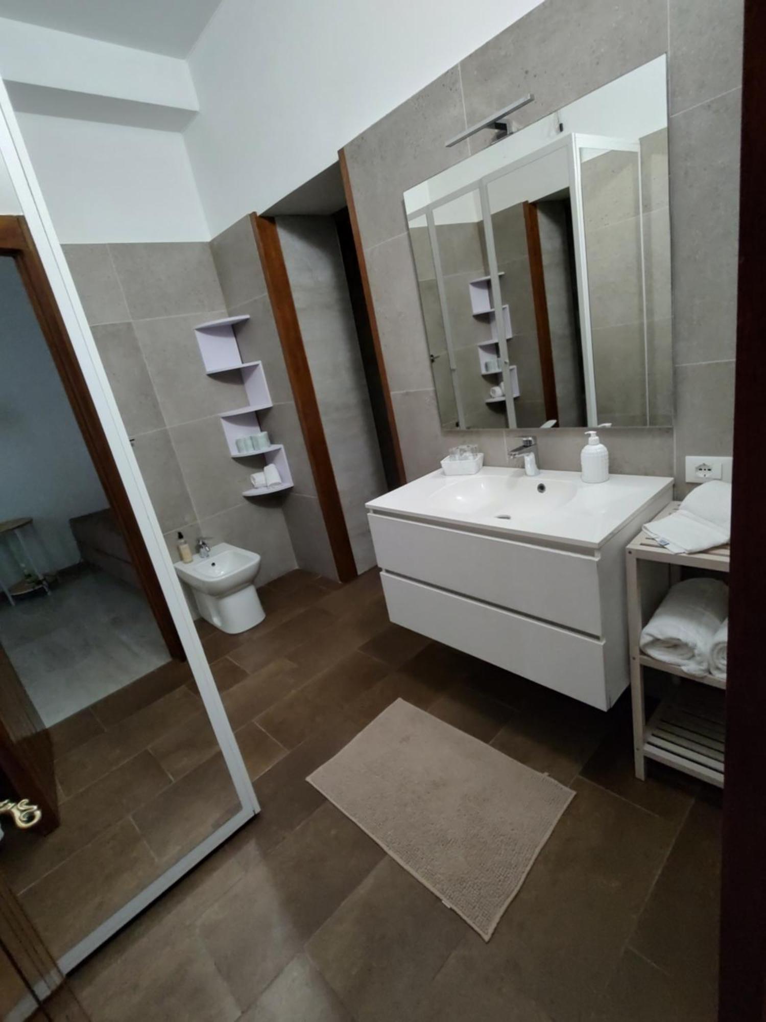 Verona Relax & Stay Rooms Zewnętrze zdjęcie